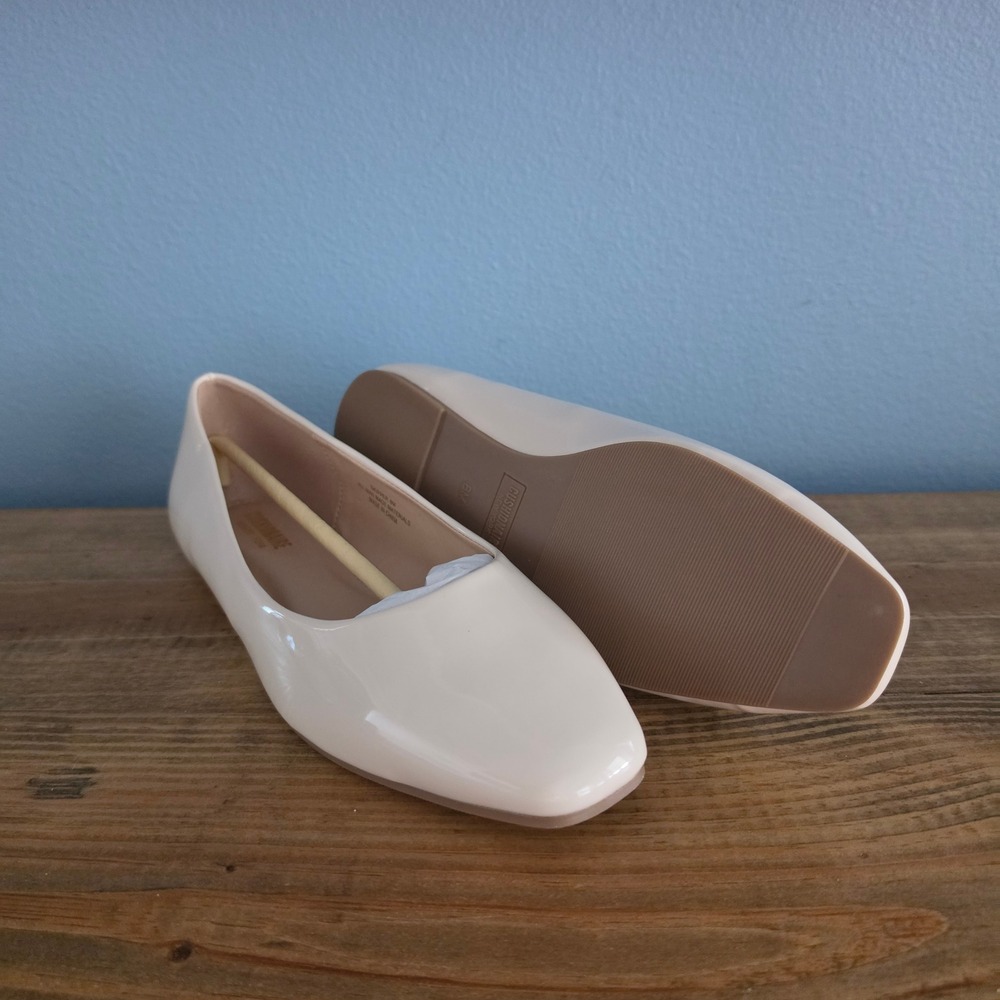 Cushionaire Womens Skipper Ballet‎ Flat Cream Patent Square Toe Size 8M